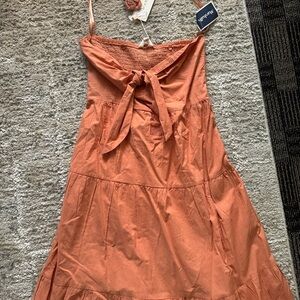 peach strapless dress